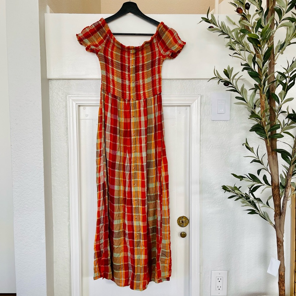 Urban Outfitter Off-The-Shoulder Midi Dress